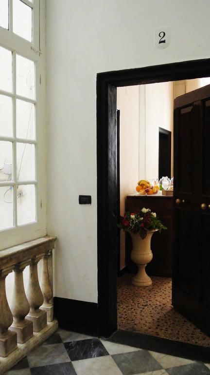 Palazzo Zecchino Gasthuis 3*