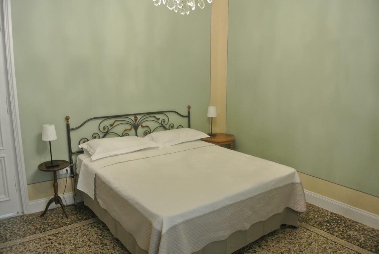 Palazzo Zecchino 3*