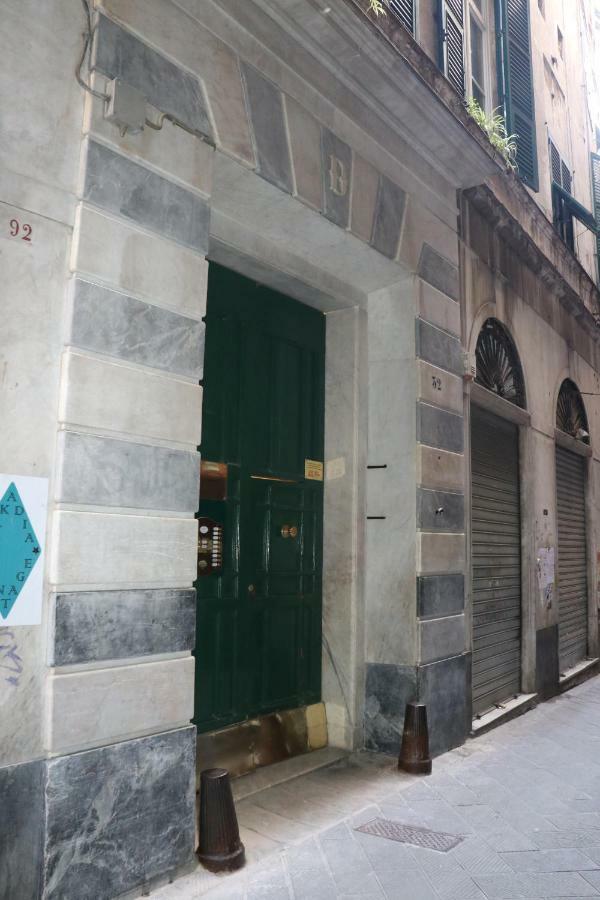 Palazzo Zecchino 3* Genua