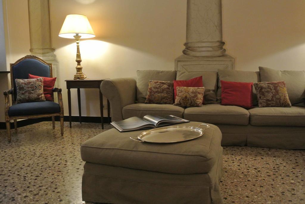 Guest house Palazzo Zecchino Genoa